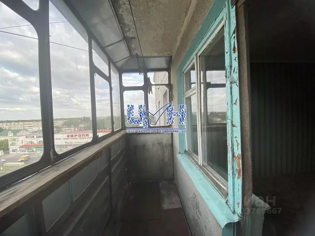 4-к кв. Курская область, Курск просп. Кулакова, 5 (70.0 м) - Фото 2