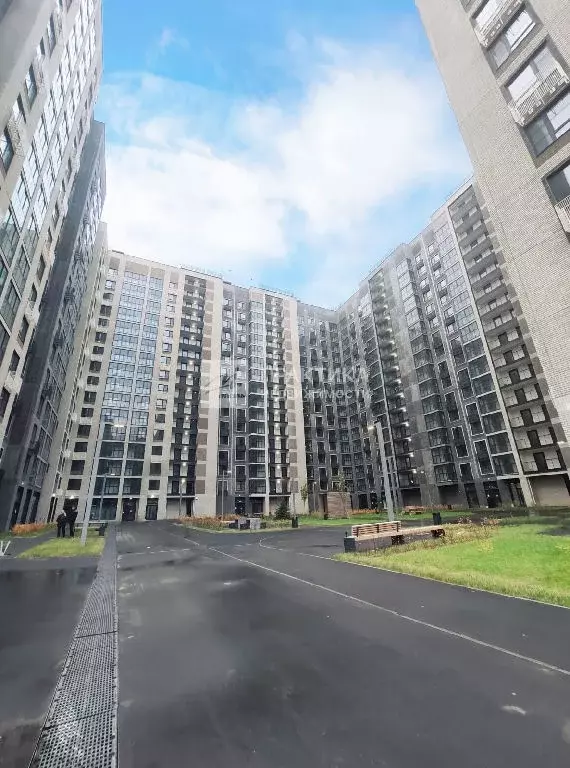 Продается 2-комнатная квартира - Фото 1