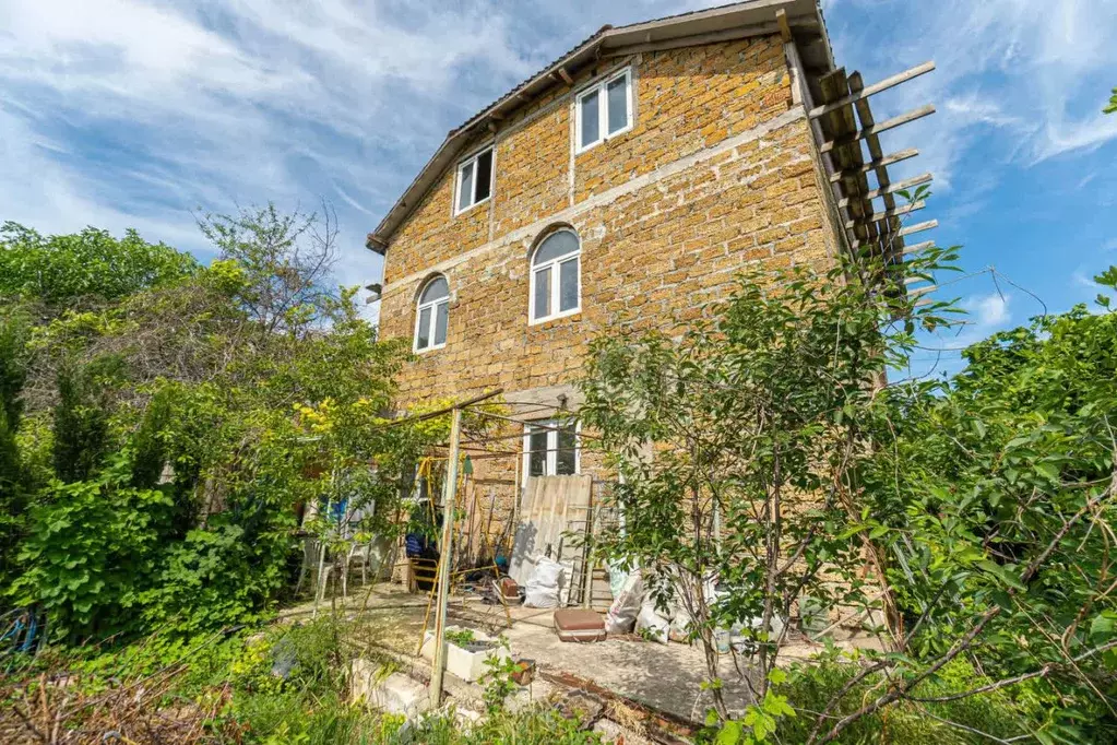 Дом в Севастополь Строитель садовое товарищество, 57 (200 м) - Фото 1