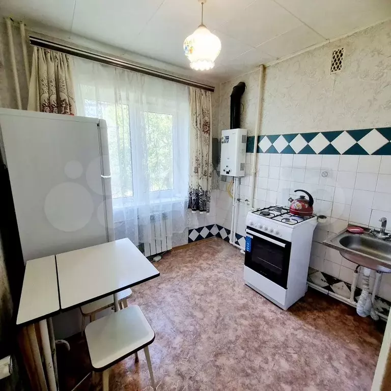 2-к. квартира, 45 м, 2/5 эт. - Фото 0