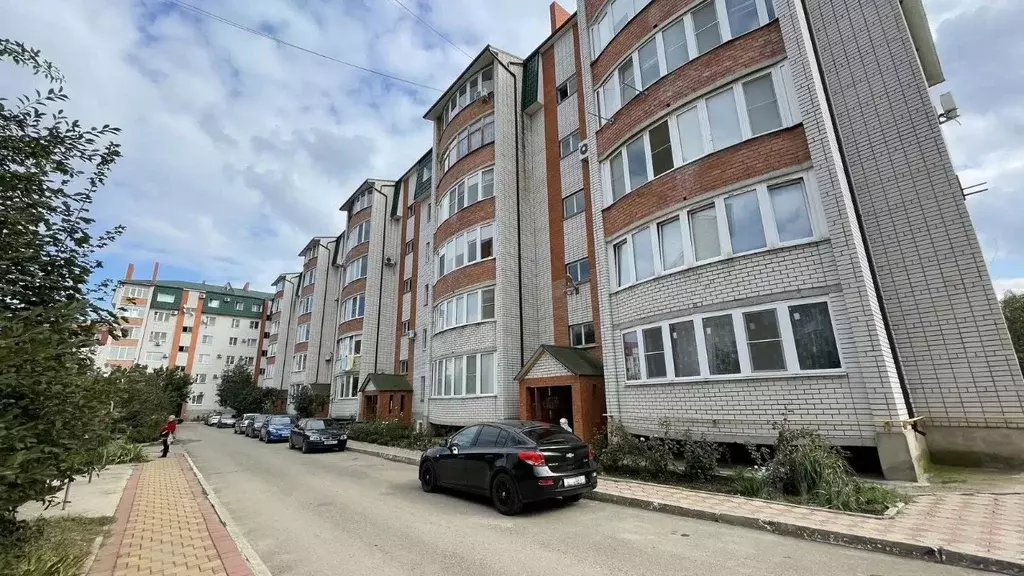 Свободной планировки кв. Краснодарский край, Ейск Красная ул., 57А ... - Фото 1