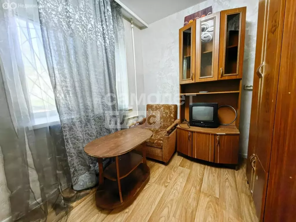Квартира-студия: Ульяновск, улица Врача Михайлова, 43 (13.1 м) - Фото 2