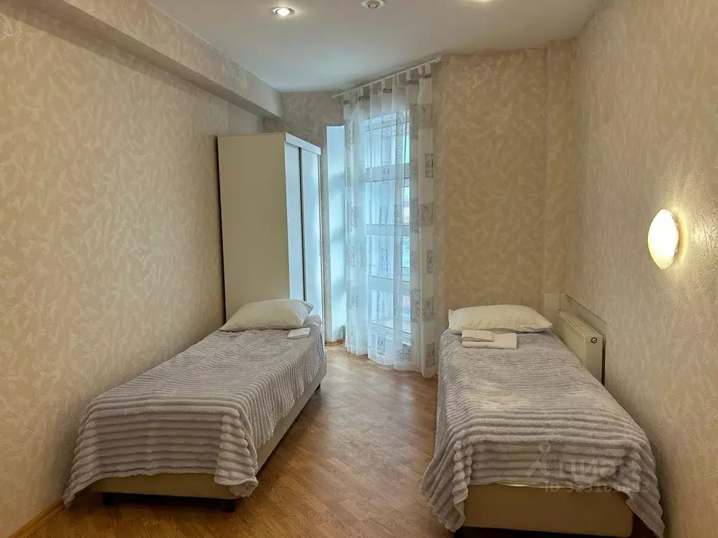 Комната Удмуртия, Ижевск Авиационная ул., 1А (18.0 м) - Фото 1