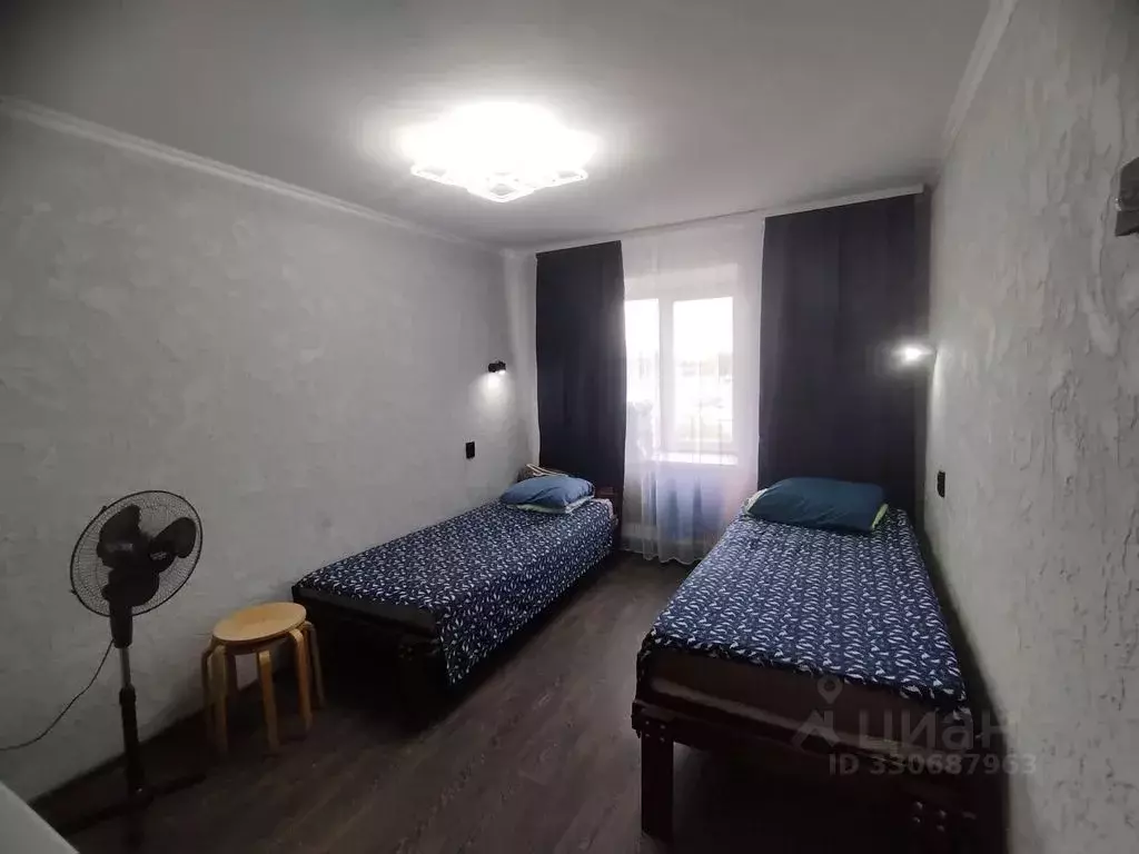 Комната Новосибирская область, Обь ул. ЖКО Аэропорта, 27 - Фото 1