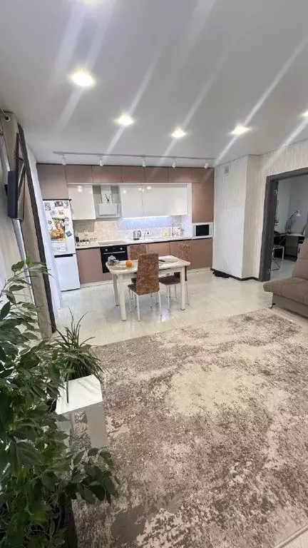 3-к кв. Татарстан, Зеленодольск просп. Строителей, 6 (74.0 м) - Фото 1