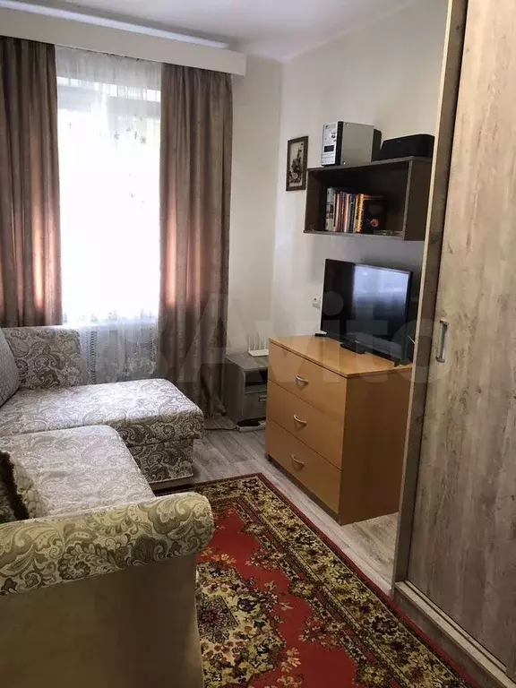 2-к. квартира, 42 м, 4/4 эт. - Фото 1