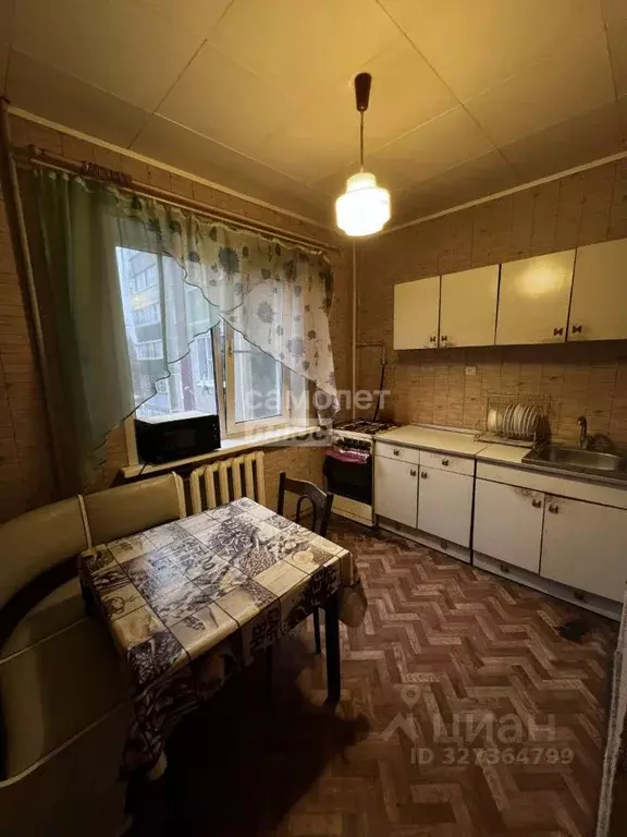 3-к кв. Курская область, Курск Студенческая ул., 7 (58.4 м) - Фото 1