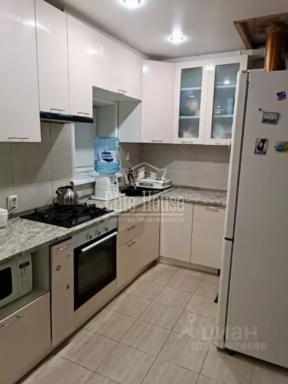 Дом в Калужская область, Калуга Промышленная ул., 35 (54 м) - Фото 2