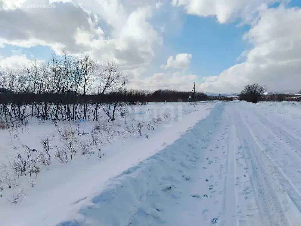 Участок в Сахалинская область, городской округ Южно-Сахалинск, село ... - Фото 2