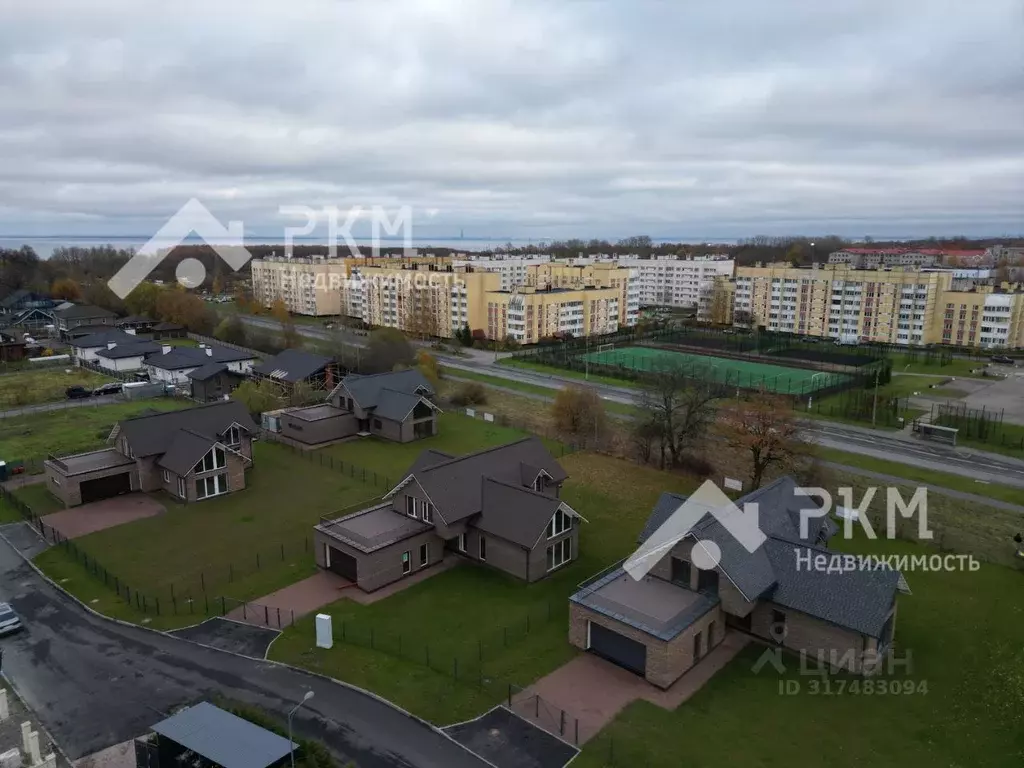 Коттедж в Санкт-Петербург, Санкт-Петербург, Петергоф дор. Бобыльская, ... - Фото 1