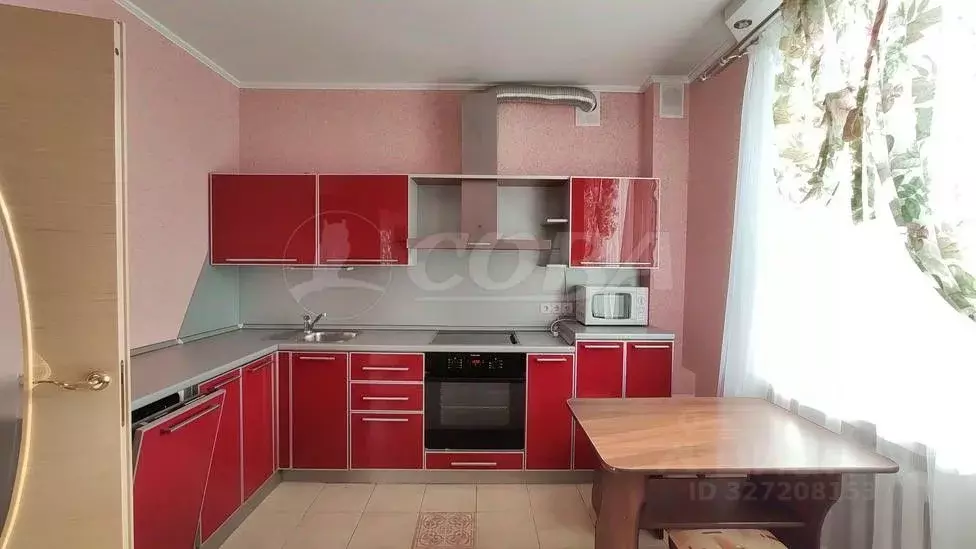 2-к кв. Тюменская область, Тюмень ул. Циолковского, 13 (57.4 м) - Фото 1