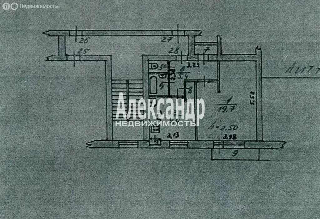 1-комнатная квартира: городской посёлок Кузнечное, Центральная улица, ... - Фото 1