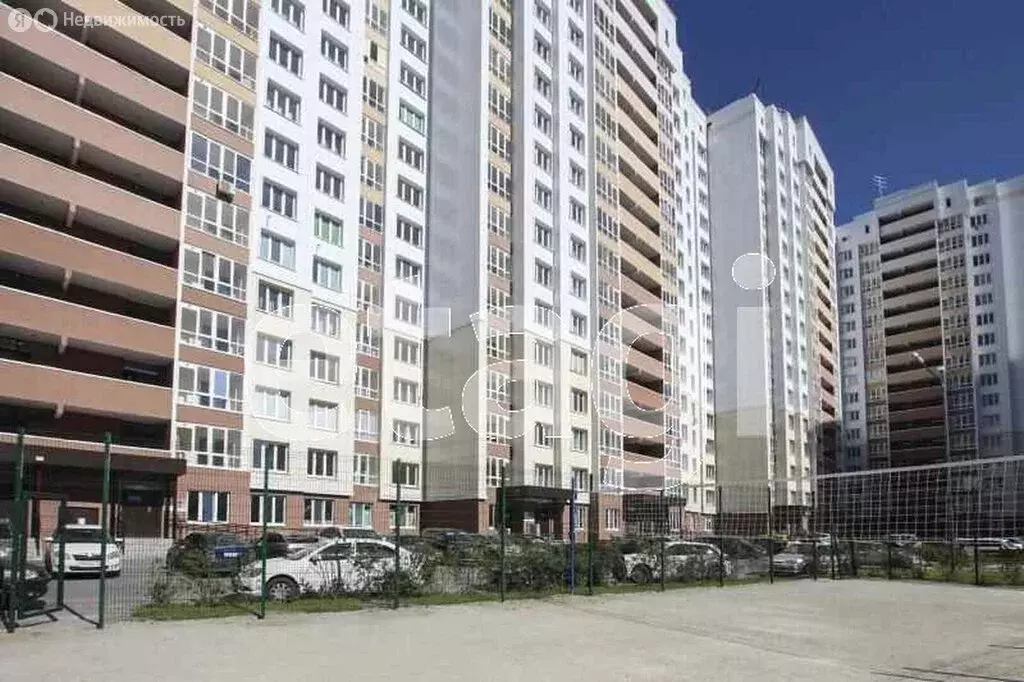 3-комнатная квартира: Тюмень, улица Николая Зелинского, 19 (72.9 м) - Фото 2