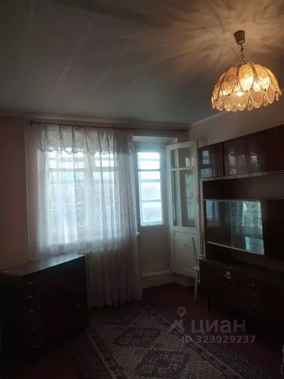 2-к кв. Белгородская область, Старый Оскол Приборостроитель мкр, 1 ... - Фото 1