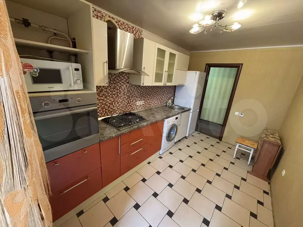 2-к. квартира, 60 м, 9/10 эт. - Фото 1