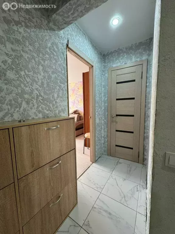 4-комнатная квартира: Екатеринбург, улица Луначарского, 21 (73.7 м) - Фото 1