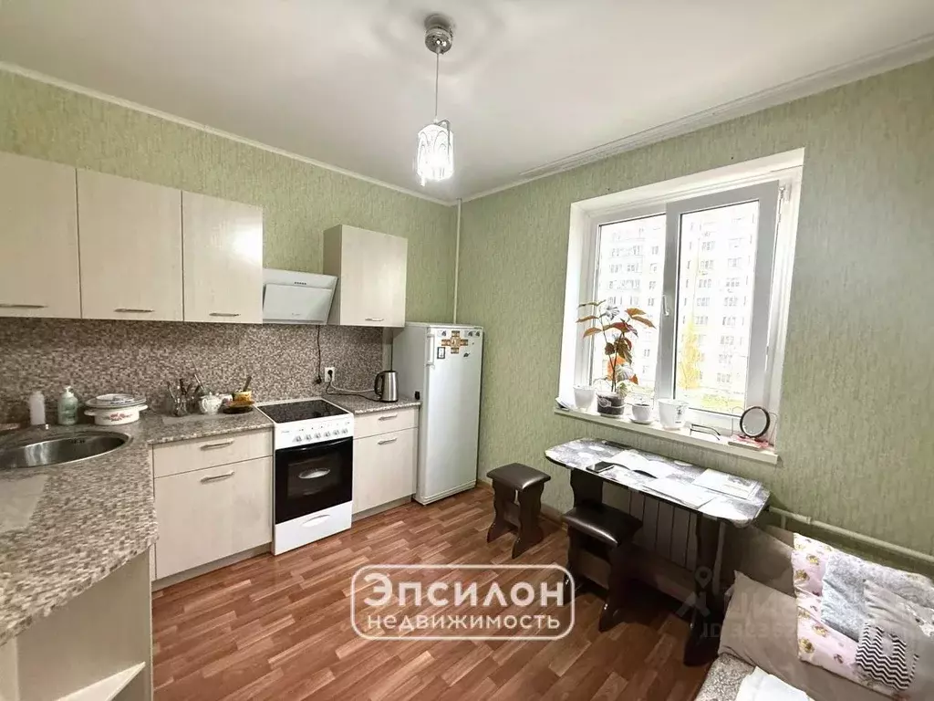 1-к кв. Курская область, Курск просп. Вячеслава Клыкова, 70 (35.8 м) - Фото 0