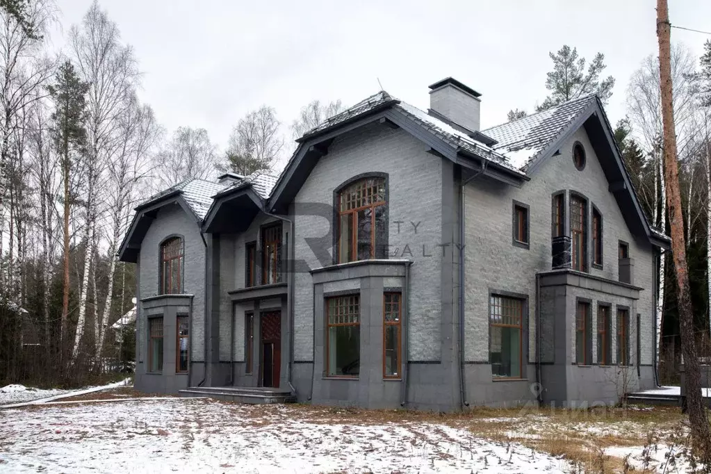 Коттедж в Санкт-Петербург пос. Парголово, Санаторный пер. (540 м) - Фото 1