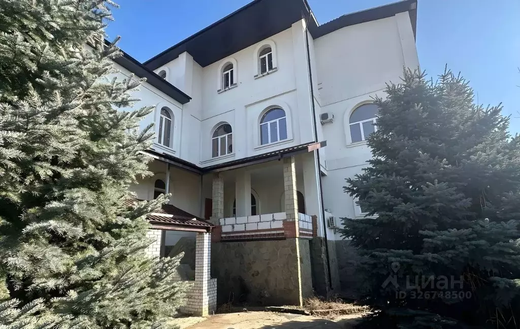 Дом в Волгоградская область, Волгоград Карская ул. (1298 м) - Фото 1