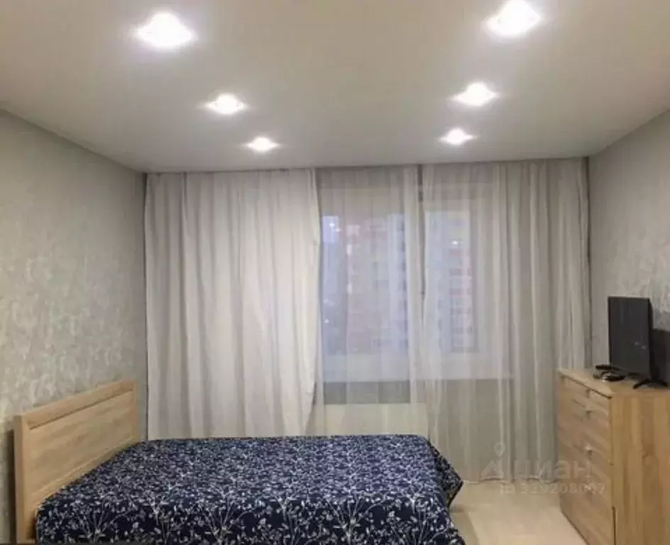 1-к кв. Тюменская область, Тюмень ул. Павла Шарова, 9к1 (40.0 м) - Фото 0