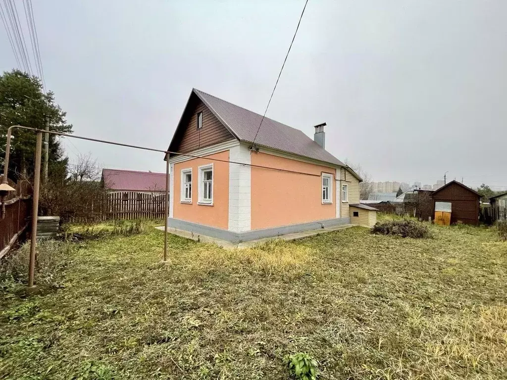 Дом в Тульская область, Тула пос. Лихвинка, проезд 11-й Лихвинский (49 ... - Фото 1