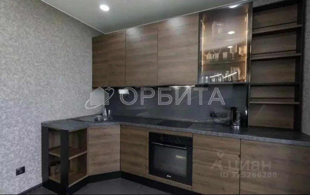 1-к кв. Тюменская область, Тюмень Интернациональная ул., 199к1 (47.3 ... - Фото 1