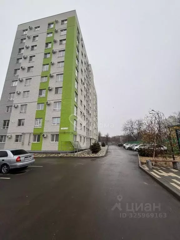 1-к кв. Волгоградская область, Волгоград ул. Северный городок, 4 ... - Фото 1