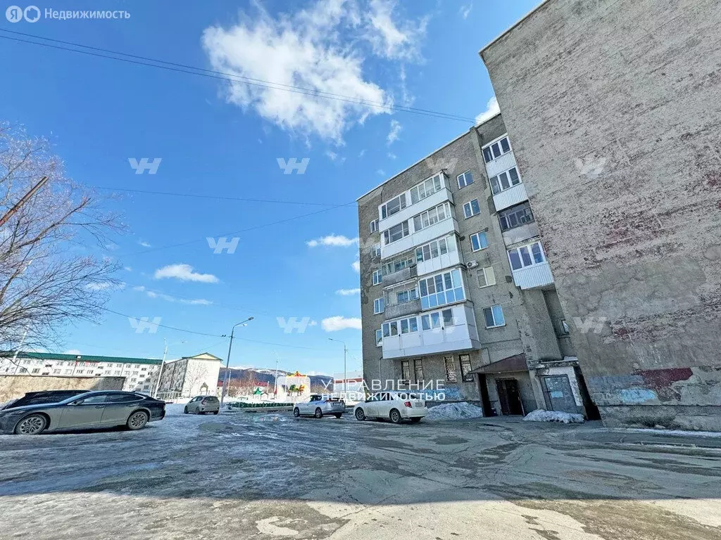 3-комнатная квартира: Южно-Сахалинск, планировочный район Луговое, ... - Фото 0