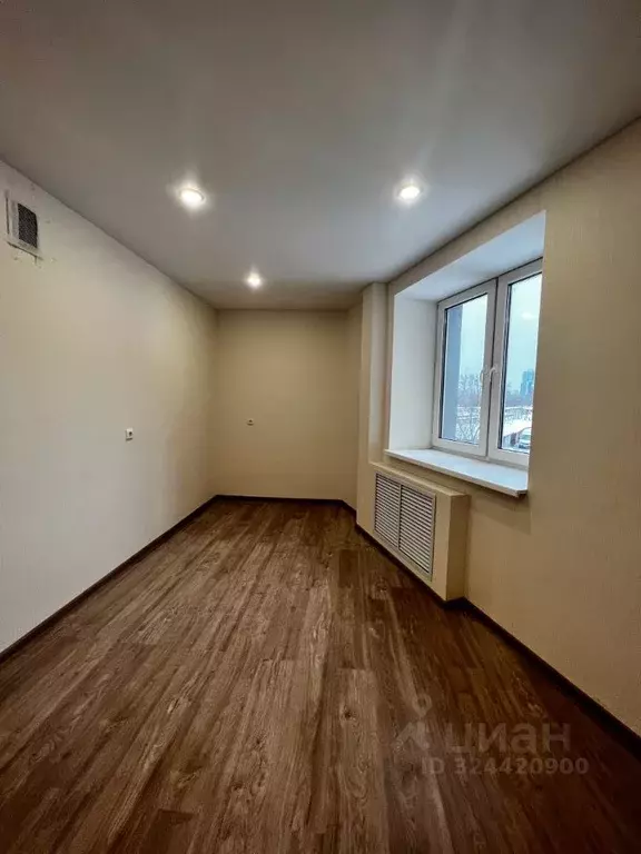 2-к кв. Кировская область, Киров ул. Физкультурников, 8 (64.0 м) - Фото 1