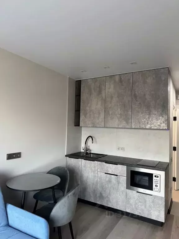 Студия Приморский край, Владивосток ул. Архангельская, 23к1 (20.0 м) - Фото 1