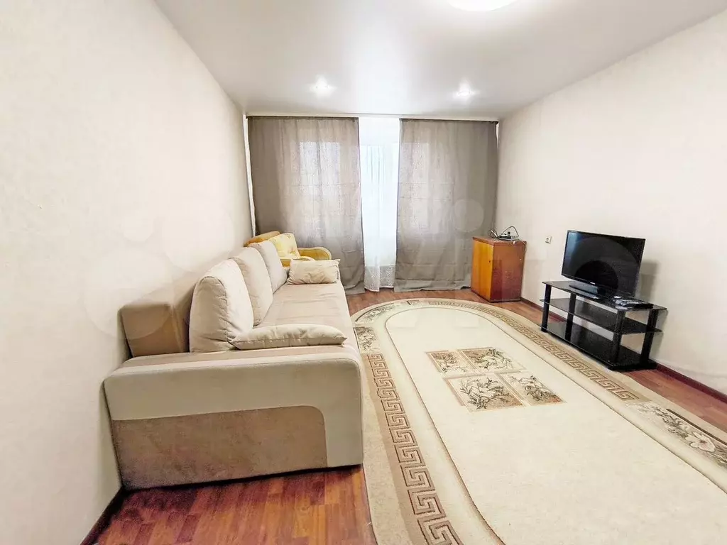 1-к. квартира, 35,9 м, 4/9 эт. - Фото 0