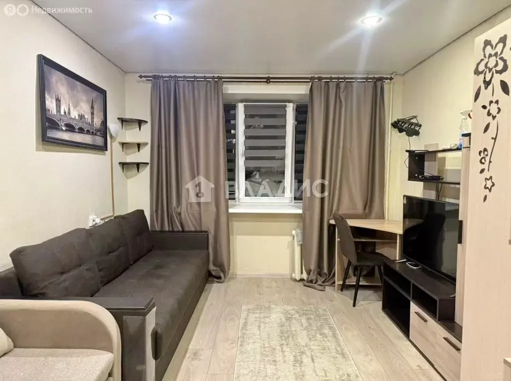 1к в 10-комнатной квартире (18.9 м) - Фото 0