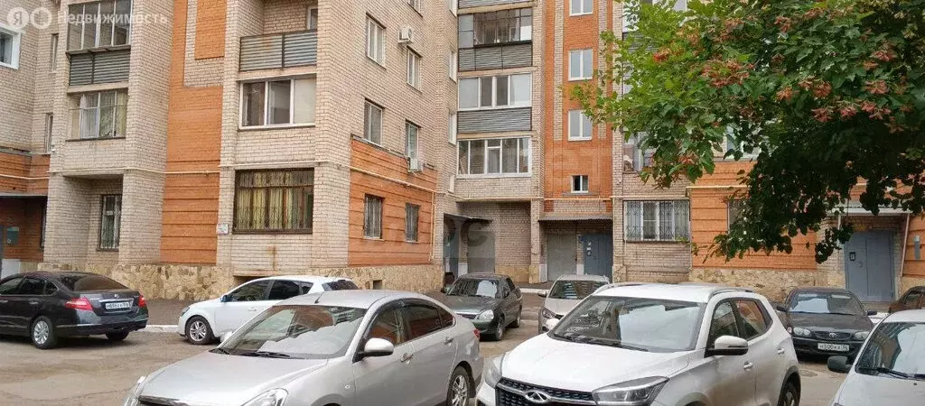 2-комнатная квартира: Оренбург, Ленинская улица, 60 (69.4 м) - Фото 1