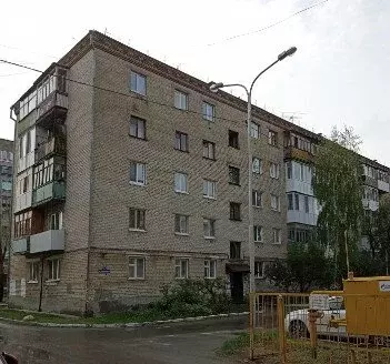 2-комнатная квартира: Тюмень, улица Белинского, 4 (43.4 м) - Фото 1