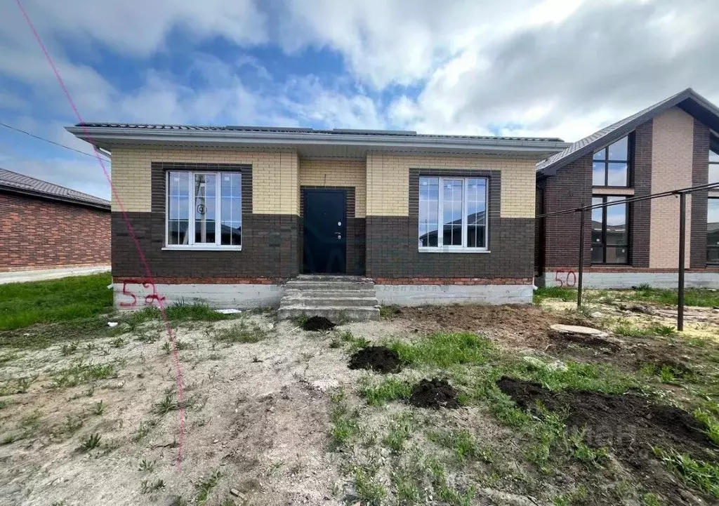 Дом в Ростовская область, Мясниковский район, с. Большие Салы  (110 м) - Фото 1