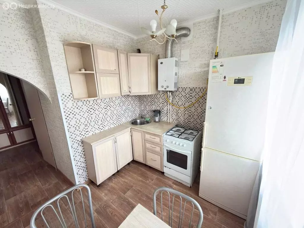 1-комнатная квартира: Альметьевск, улица Кирова, 7 (29.8 м) - Фото 2