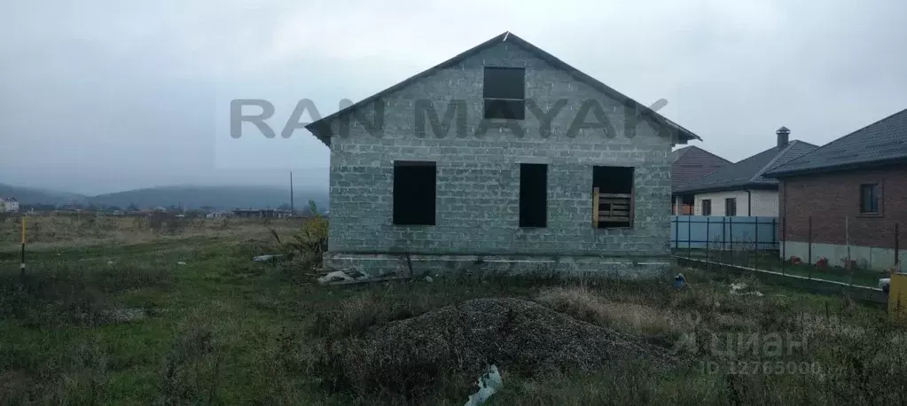 Дом в Адыгея, Майкоп городской округ, Гавердовский хут. ул. ... - Фото 0