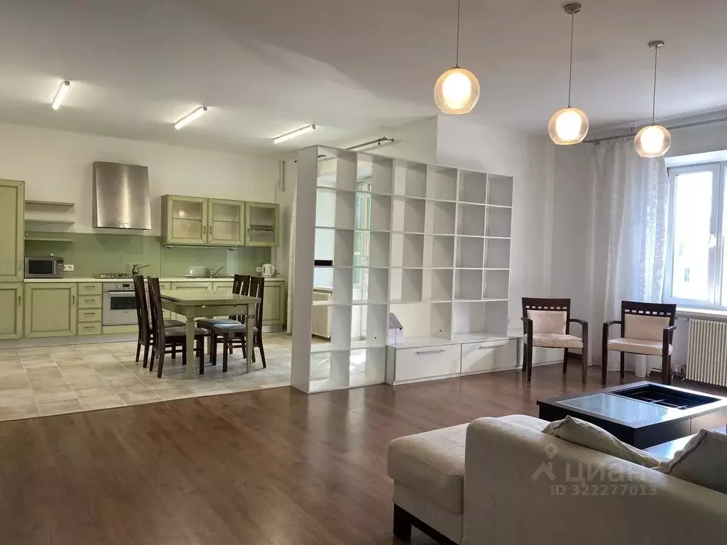 2-к кв. Пермский край, Пермь Осинская ул., 8 (90.0 м) - Фото 1