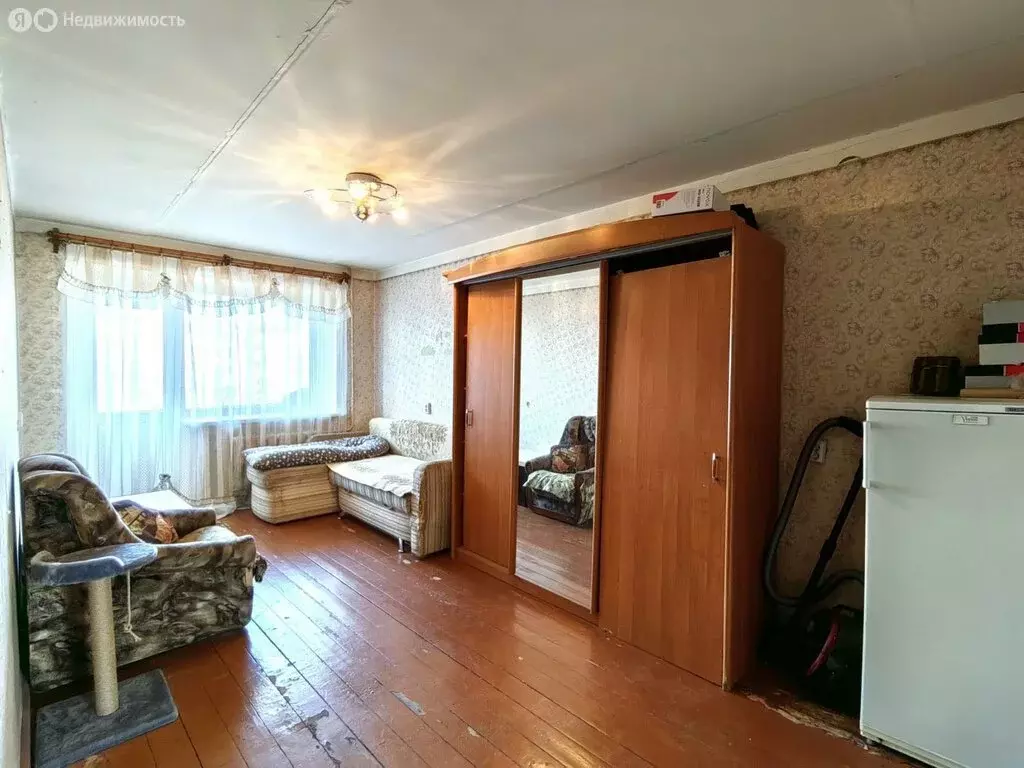 3-комнатная квартира: Череповец, улица Максима Горького, 61 (59.1 м) - Фото 1