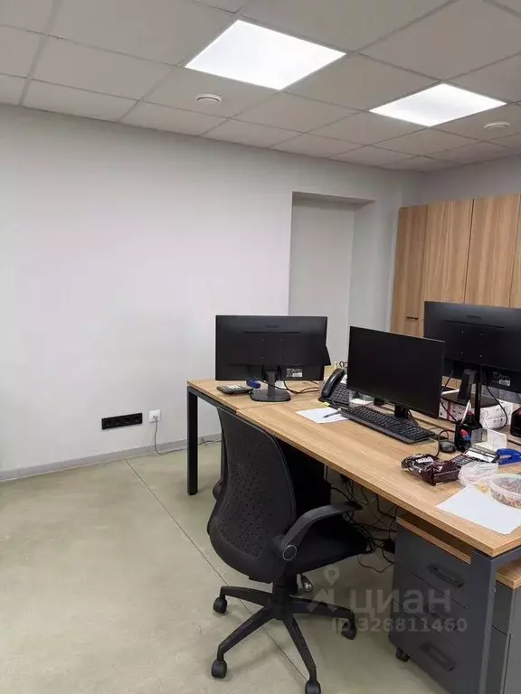 Офис в Пермский край, Пермь Монастырская ул., 12 (120 м) - Фото 1