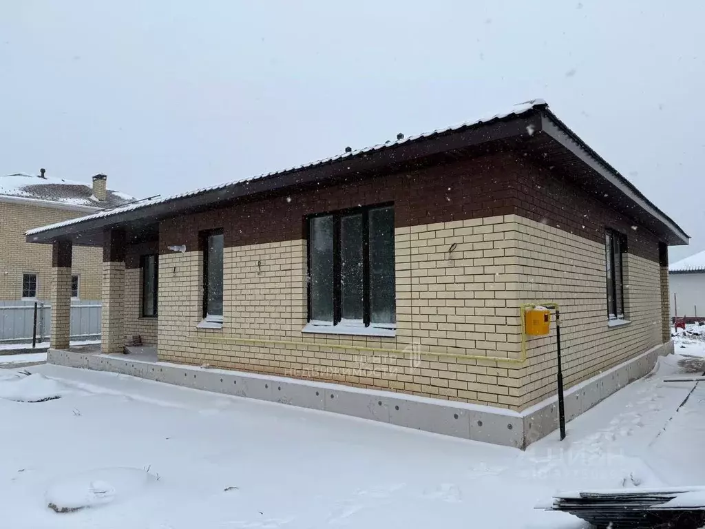 Коттедж в Татарстан, Лаишевский район, Егорьевское с/пос, д. Зимняя ... - Фото 1