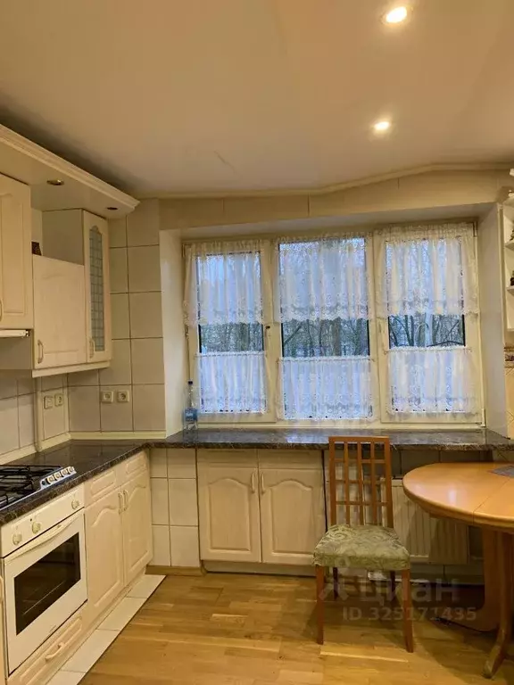 3-к кв. Калининградская область, Калининград ул. Алябьева, 14 (60.0 м) - Фото 2