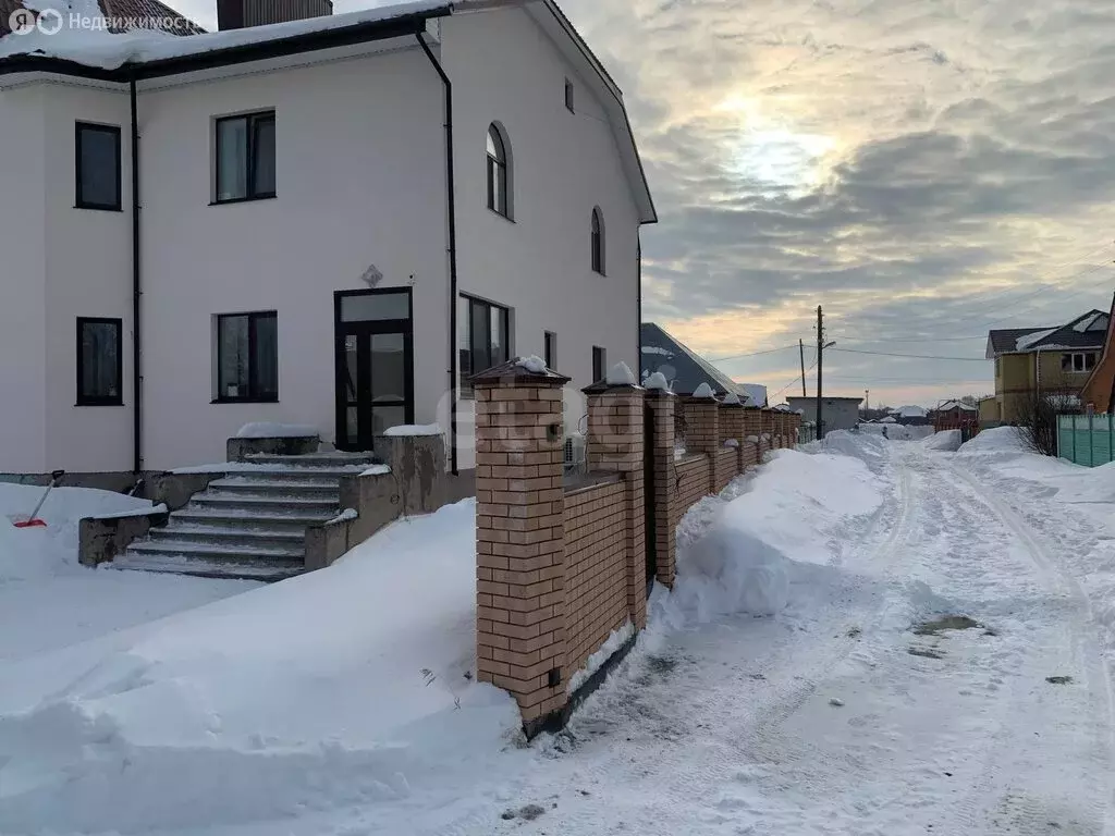 Дом в посёлок Московский, улица Энтузиастов (435 м) - Фото 2