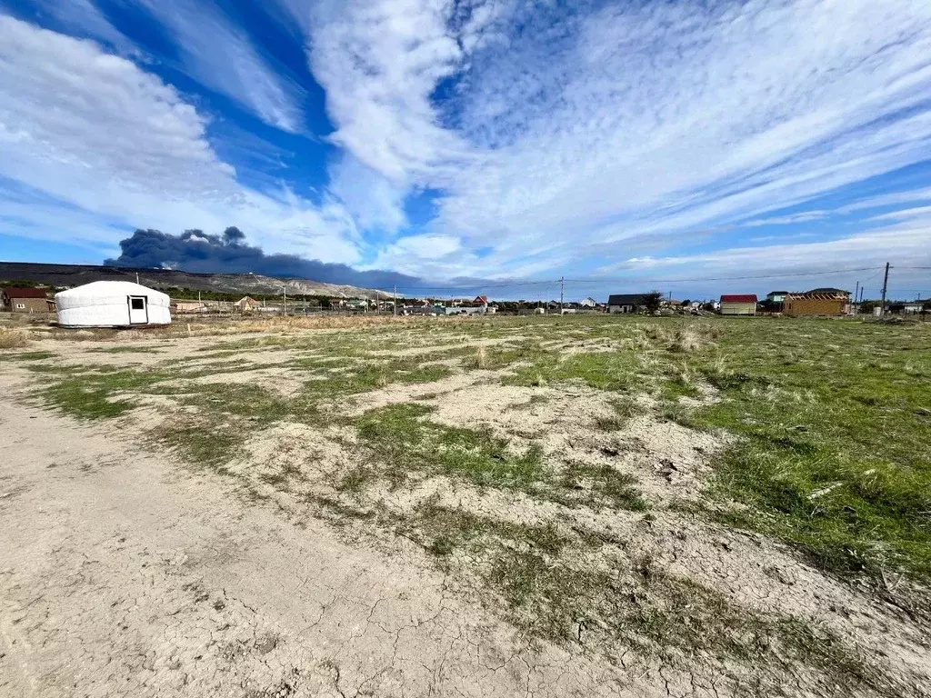 Участок в Крым, Феодосия муниципальный округ, Орджоникидзе пгт, Волна ... - Фото 1