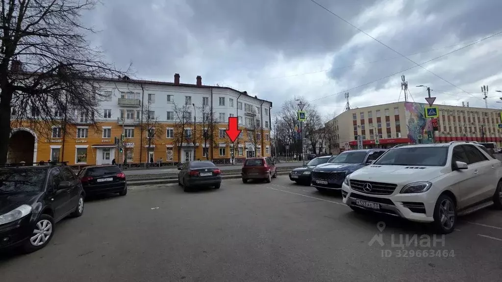 Торговая площадь в Новгородская область, Великий Новгород Большая ... - Фото 1