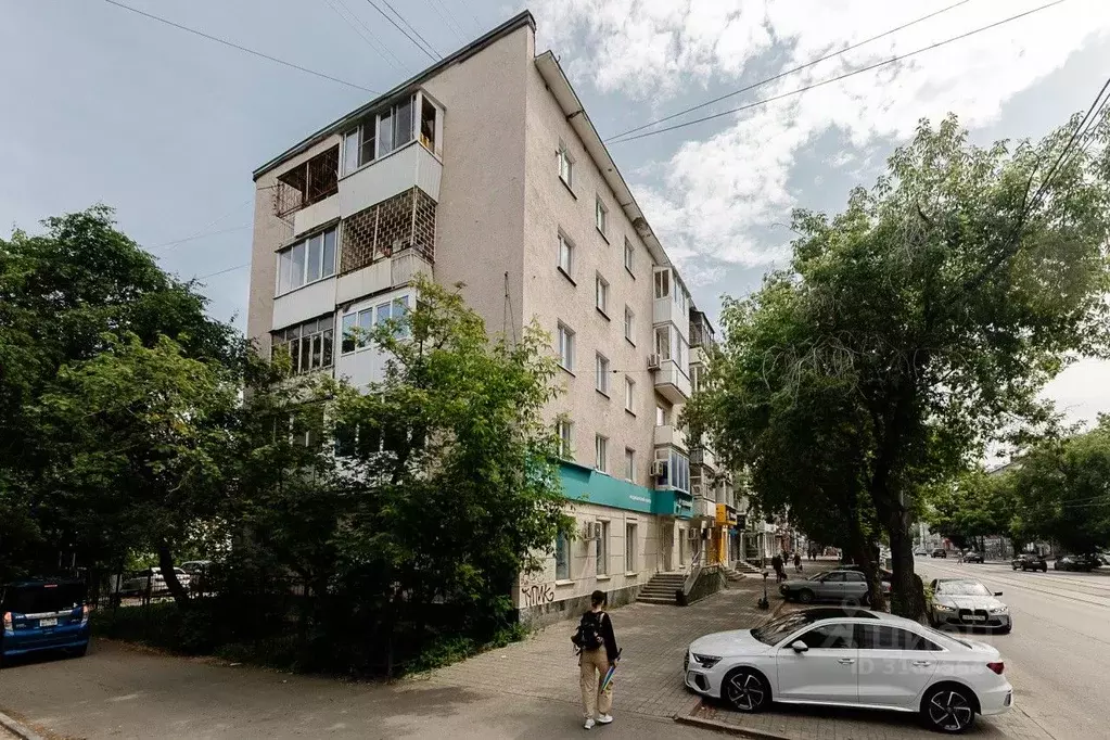 1-к кв. Свердловская область, Екатеринбург ул. 8 Марта, 127 (36.0 м) - Фото 0