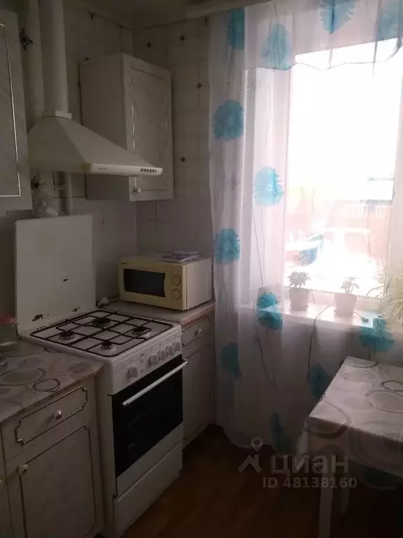 2-к кв. Чувашия, Чебоксары Мясокомбинатский проезд, 8к1 (50.6 м) - Фото 1
