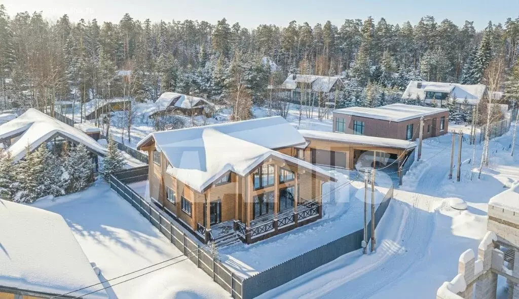 Дом в посёлок городского типа Нахабино, улица Лесная Сторожка, 37 ... - Фото 2