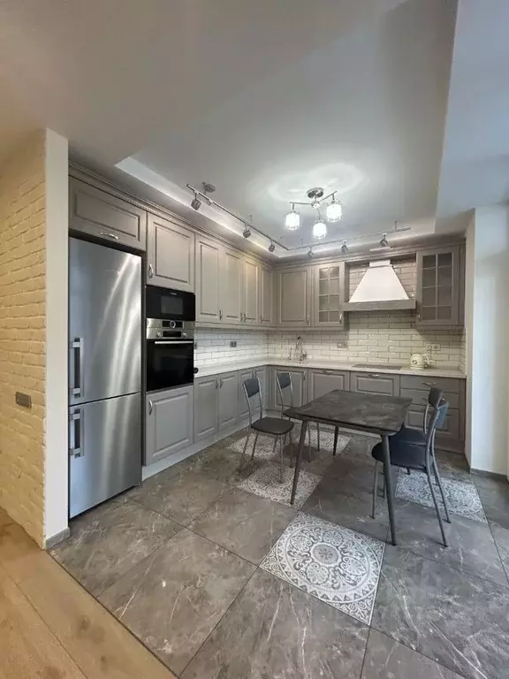 3-к кв. Москва ул. Викторенко, 11 (98.0 м) - Фото 2