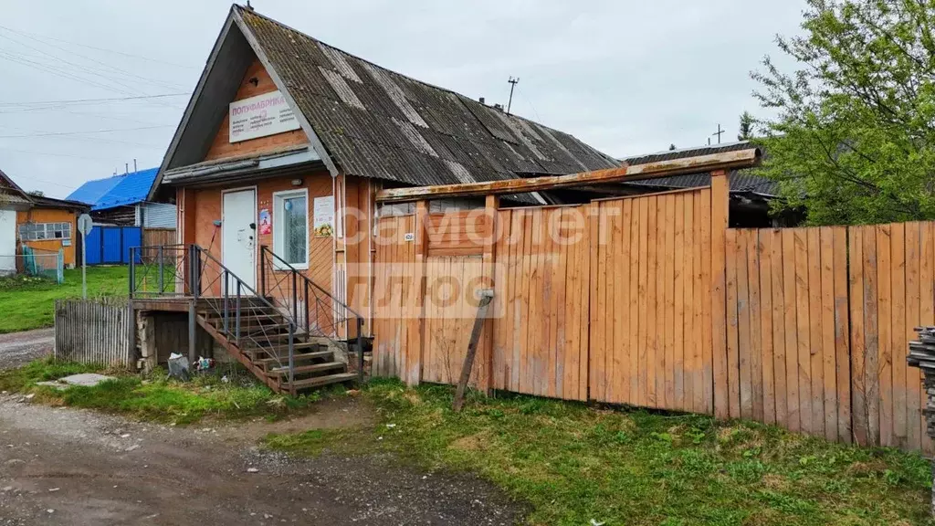 Торговая площадь в Челябинская область, Нязепетровск ул. Гагарина, 128 ... - Фото 1